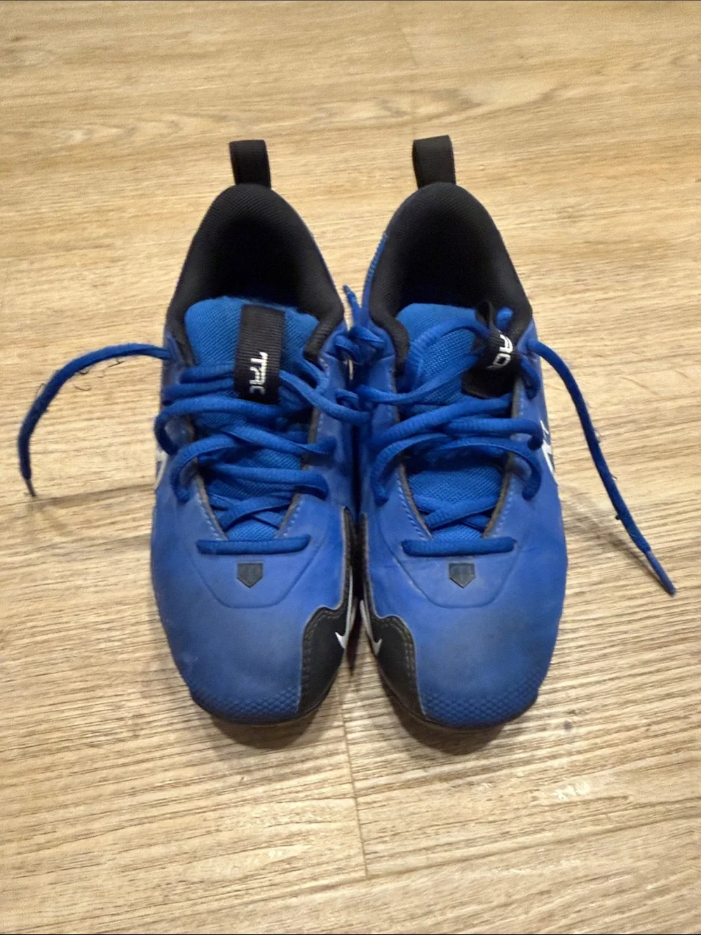 Nike Kids Blue and Black Lightweight Sneakers